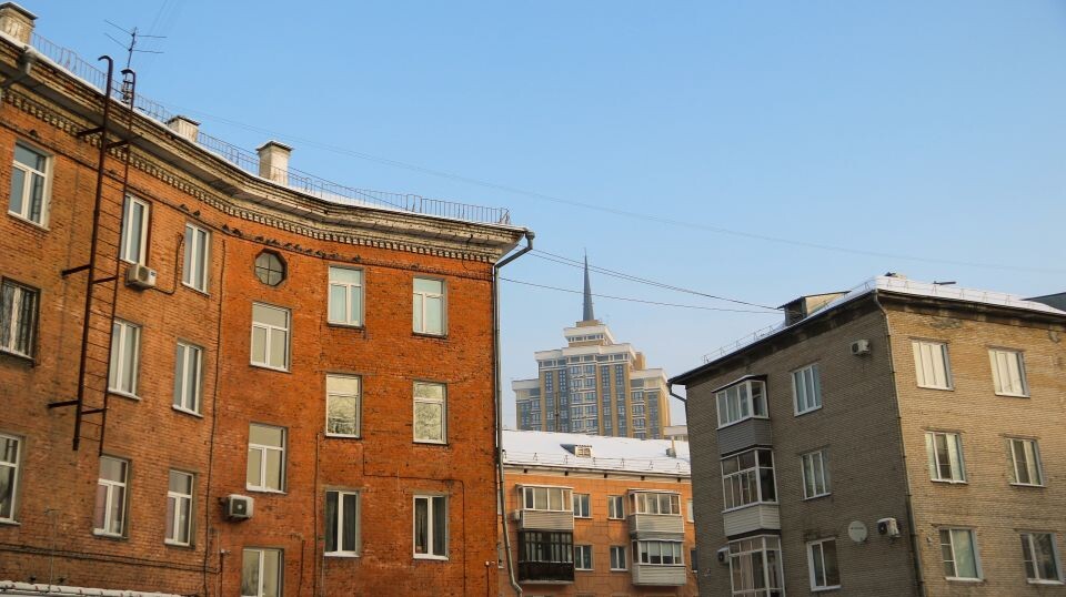    Дом под шпилем. Январь 2025. Источник: Виталий Барабаш