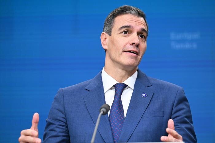 Педро Санчес. Обложка © Shutterstock / FOTODOM / miss.cabul