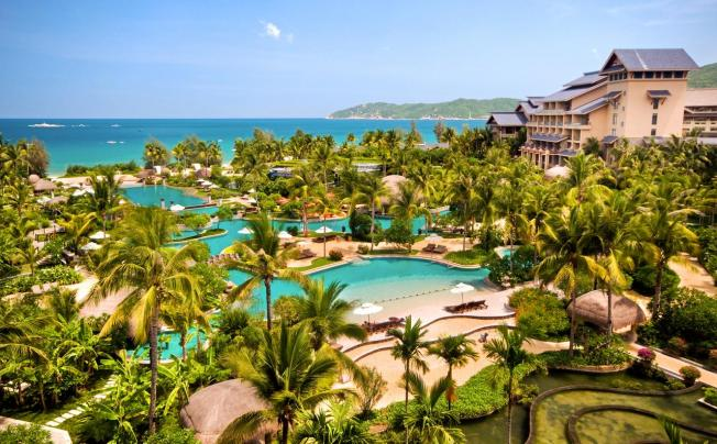 Территория отеля Hilton Sanya Yalong Bay Resort & Spa