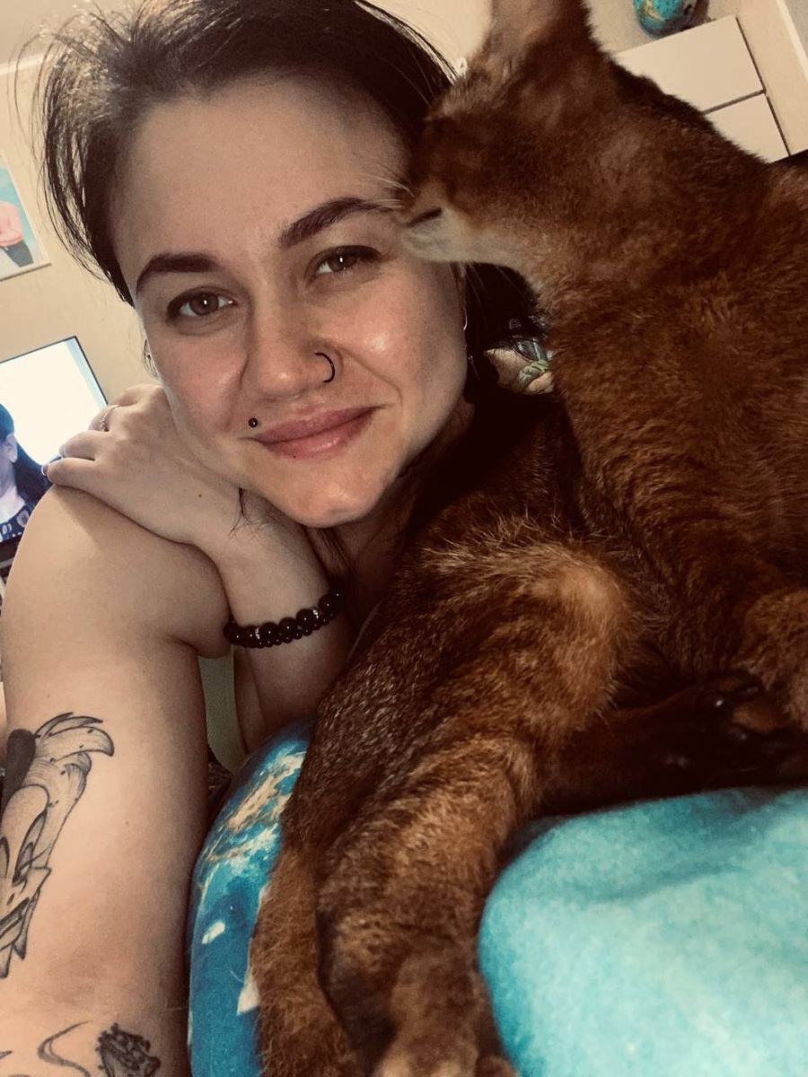 Леона невероятно умная, послушная и ласковая. 