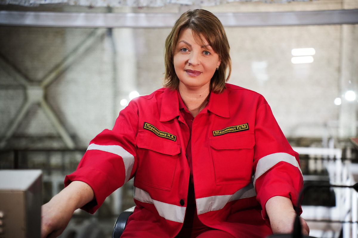 Нина Пережогина, машинист подъемной машины