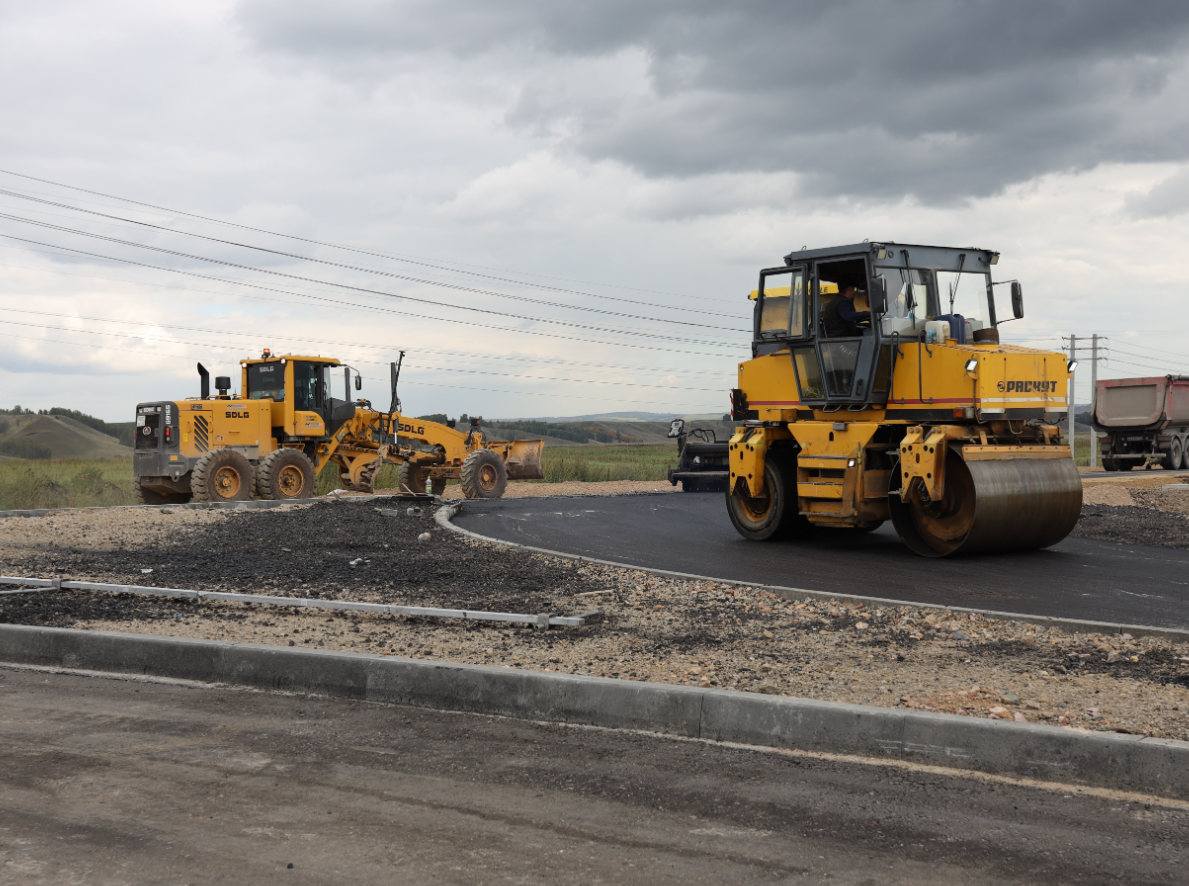     28 километров опорной дорожной сети восстановят в Красноярском крае