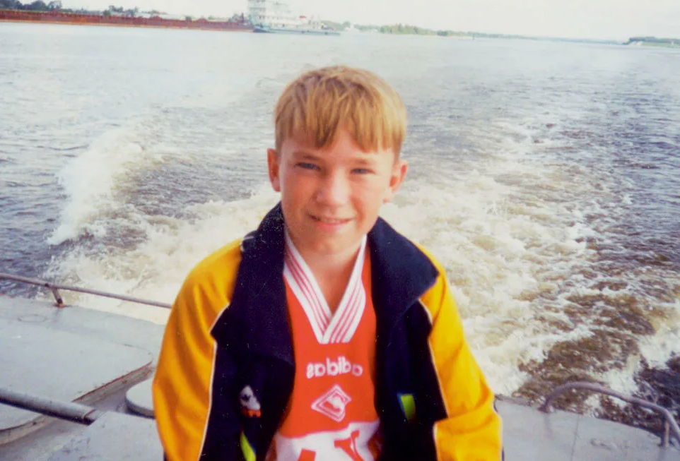 Александр Петров в детстве. Яндекс картинки.