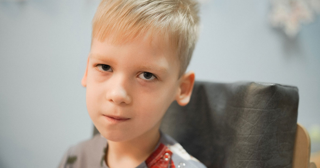 Разве я могу его отдать?