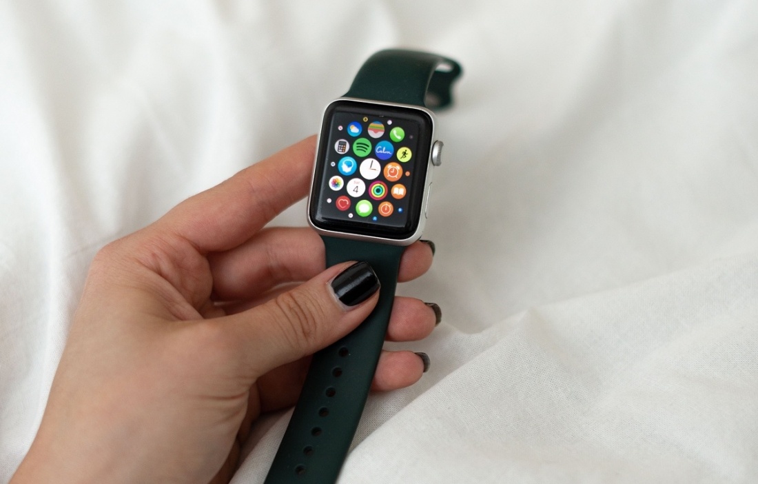 ри прочих равных условиях люди выбирают функциональные и доступные решения, а не премиальные устройства с большим количеством ненужных функций