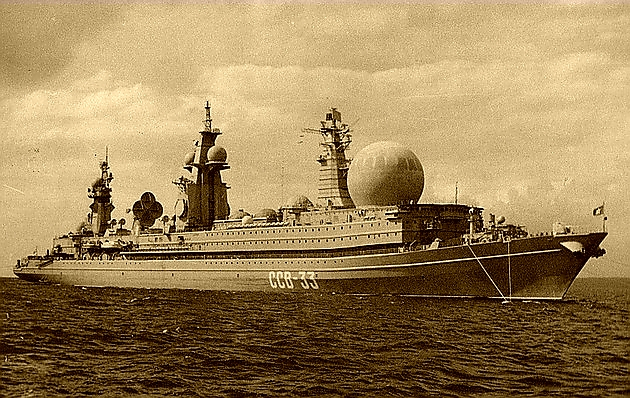 ССВ-33 «Урал». Советский большой атомный разведывательный корабль, единственный корабль проекта 1941 «Титан».