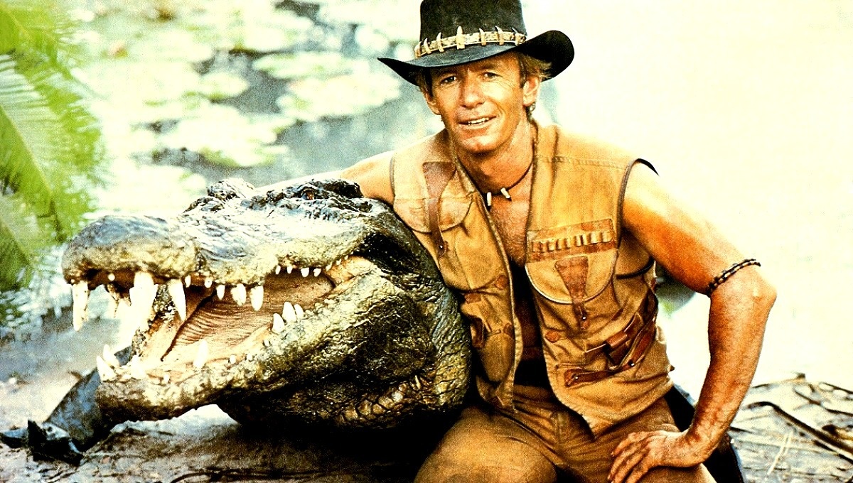 - Да ладно, не жалуйся. Медведь ему, видите ли, морду набил! А зачем ты, бестолочь, солнце в небе украл и проглотил? 