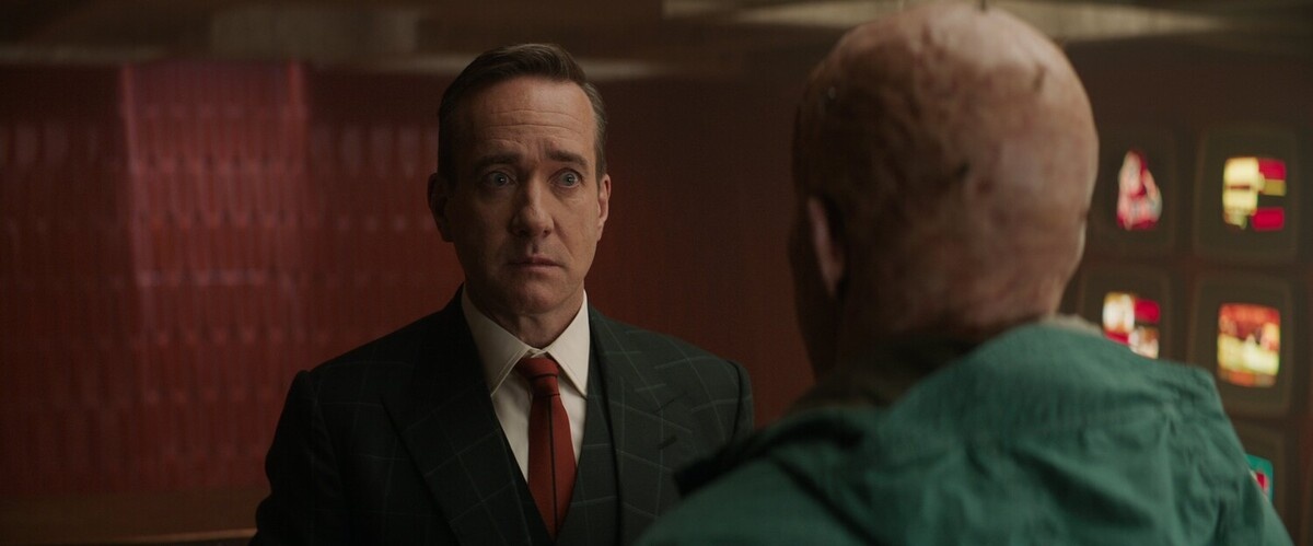 Мэттью Макфэдиен на кадре из фильма «Дэдпул и Росомаха»/Источник: Disney