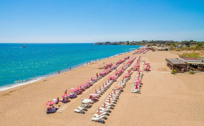 Пляж отеля Lowe Hotel 4*