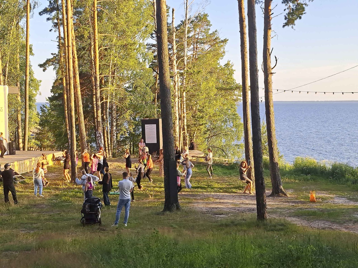 Свободных домиков на пик сезона (июль и август) уже не осталось.  Фото: Фото: ФедералПресс / Вера Романескул