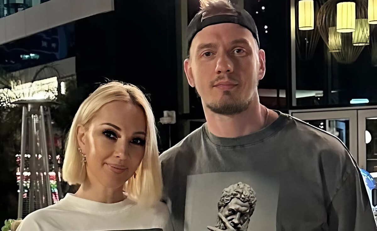 Лера Кудрявцева и Игорь Макаров.