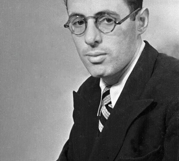 Что стало с потомками Юрия Левитана: почему от него ушла жена, а дочь стала жертвой собственного сына и кем стал его единственный правнук