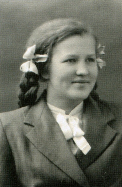 Юная Лидия Скобликова