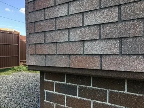 Чем отделать цоколь частного дома: 7 практичных вариантов