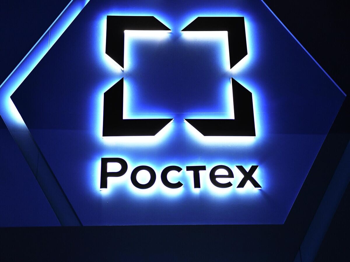    Эмблема госкорпорации "Ростех" | © РИА Новости / Наталья Селиверстова