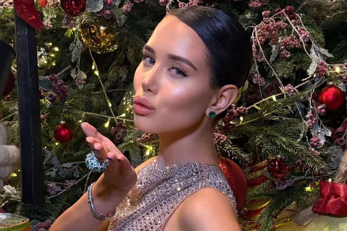     Аврора Киба после расставания с Григорием Лепсом отпраздновала 20-летие с мамой - 8 фото