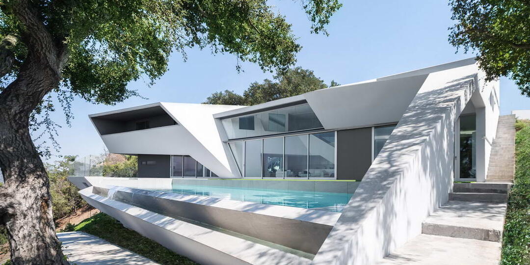 Модернистская вилла на Голливудских холмах