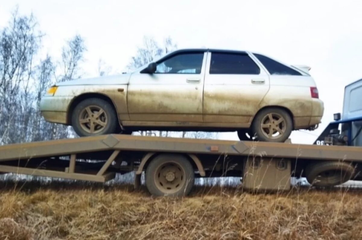    В Верхнеуральском районе у женщины отобрали машину из-за пьяной езды