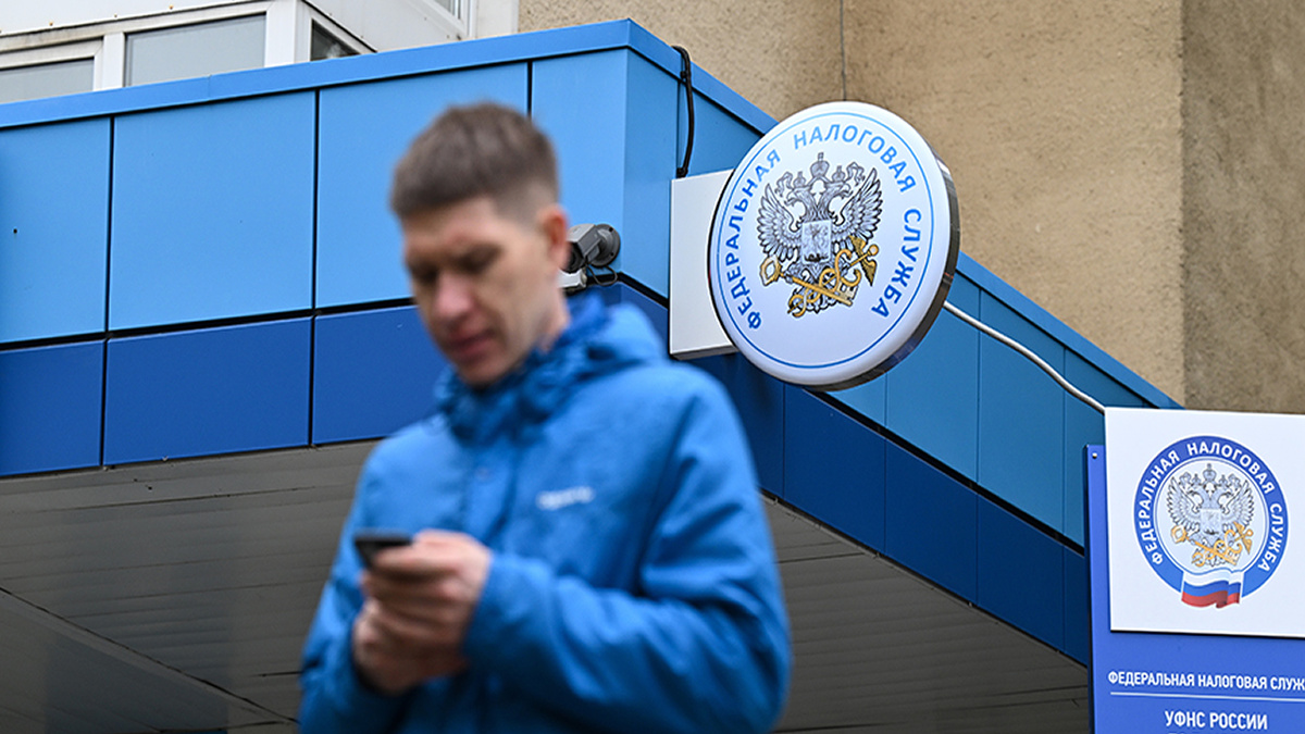 Налог для самозанятых в России предложили перестать считать экспериментом