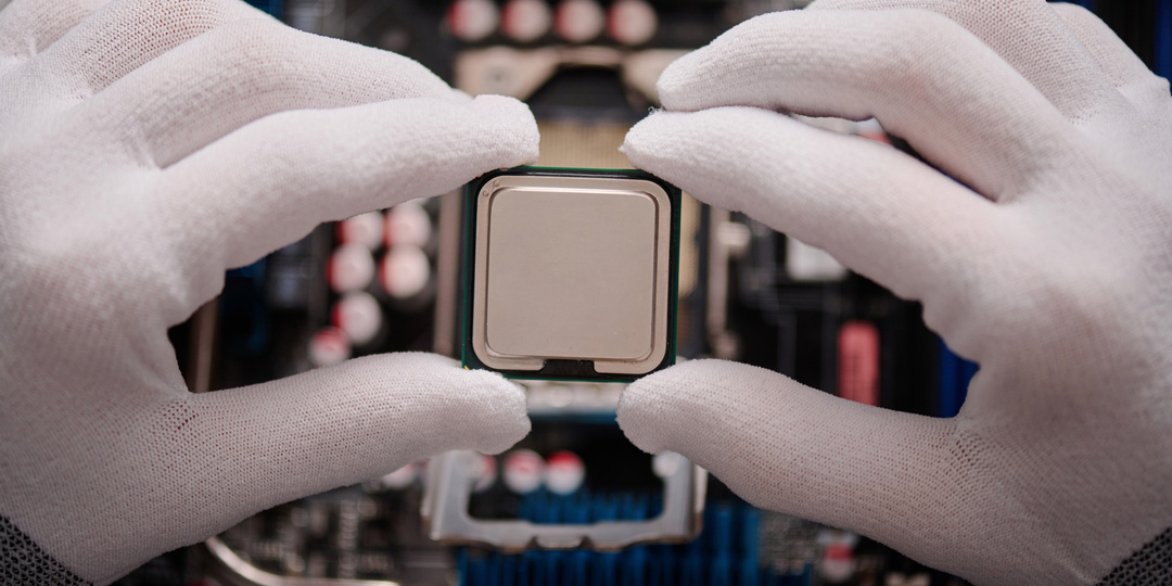 Машины без чипов: как дефицит микросхем перекроил автоиндустрию