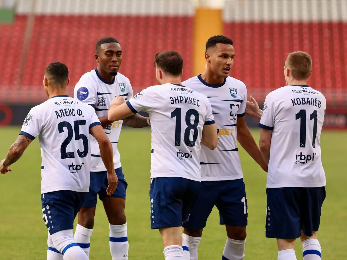    Футболисты "Балтики" | © Фото : Пресс-служба ФК "Балтика"