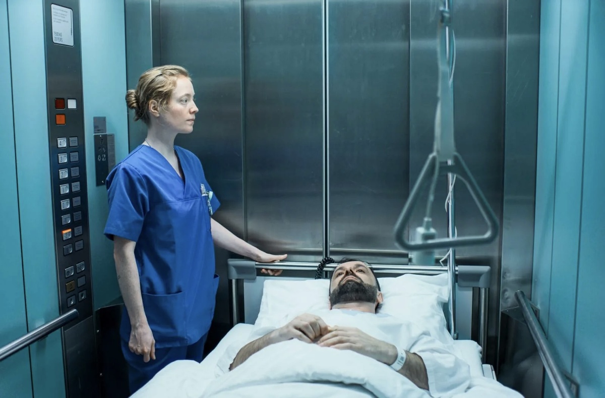 Триллер, драма. Режиссёр: Петра Бьондина Вольпе. В главных ролях: Леони Бенеш, Алиреза Байрам, Урс Билер, Йюрг Плюсс.