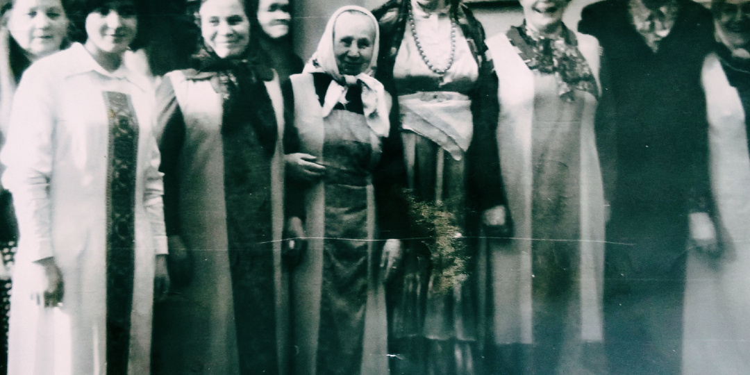 Прабабушкин платок, или как мы весну будим. Таинственный рецепт блинов нашей семьи.