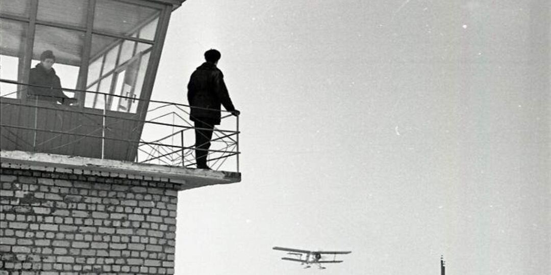 Старая фотография вернула в авиационное прошлое города Маркса