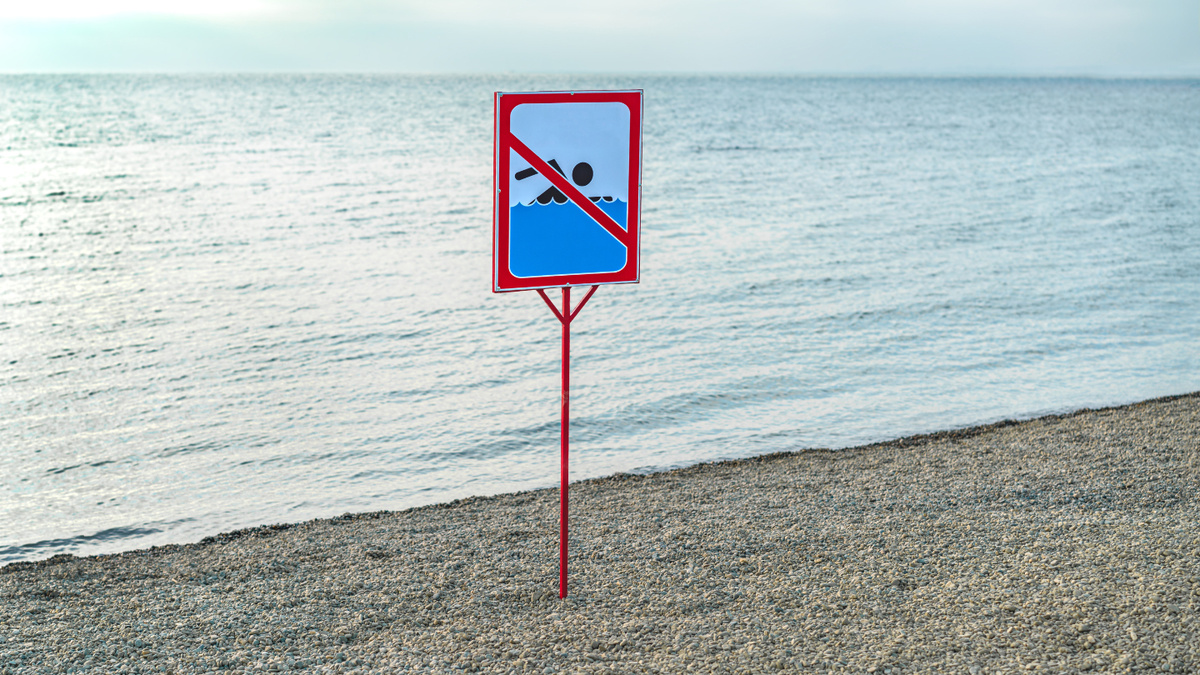     Фото: Liaks/Shutterstock/FOTODOM Пляжи Анапы и Темрюкского района пока не готовы к приему отдыхающих