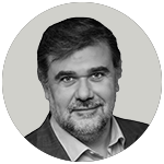 Александр Цыганов, заведующий кафедрой ипотечного жилищного кредитования и финансовых инструментов рынка недвижимости Финансового университета при правительстве РФ