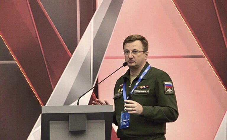 Валерий Абраменков (Фото: Департамент жилищного обеспечения и управления жилищным фондом Министерства обороны России)