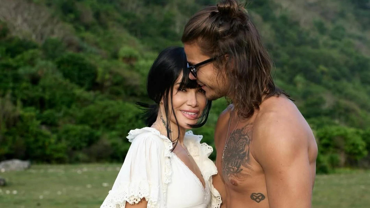    Айза-Лилуна Ай с возлюбленным Степаном. Фото: Инстаграм (запрещён в РФ) @aizalovesam