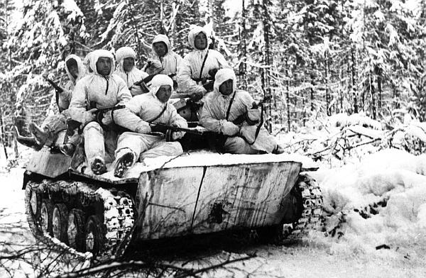 Бойцы сибирской дивизии под Москвой