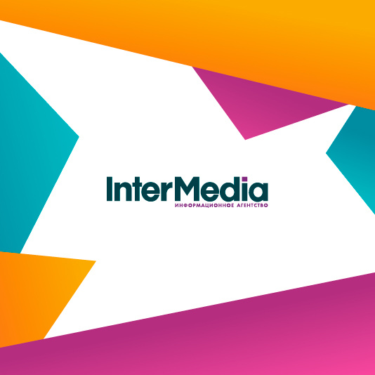     Загадочные букеты, неожиданное путешествие и конкуренция в трейлере фильма «Тюльпаны»