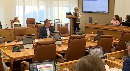     Красноярский горсовет работает с сотней активных соцориентированных НКО