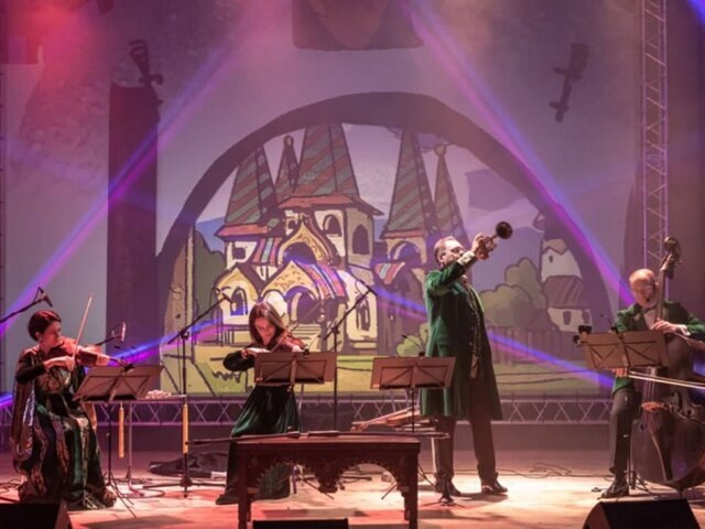    Фото: zaryadyehall.ru