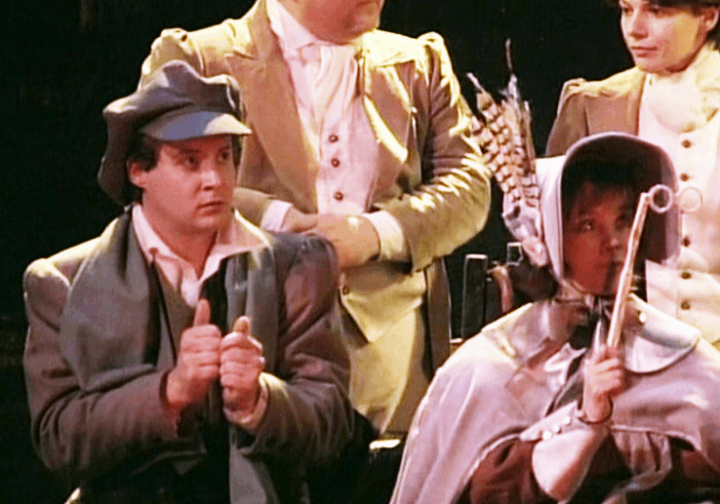 На театральной сцене Маяковки 