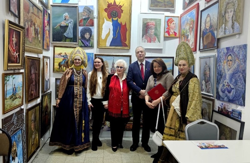 Уникальные картины на «Уникальной России»