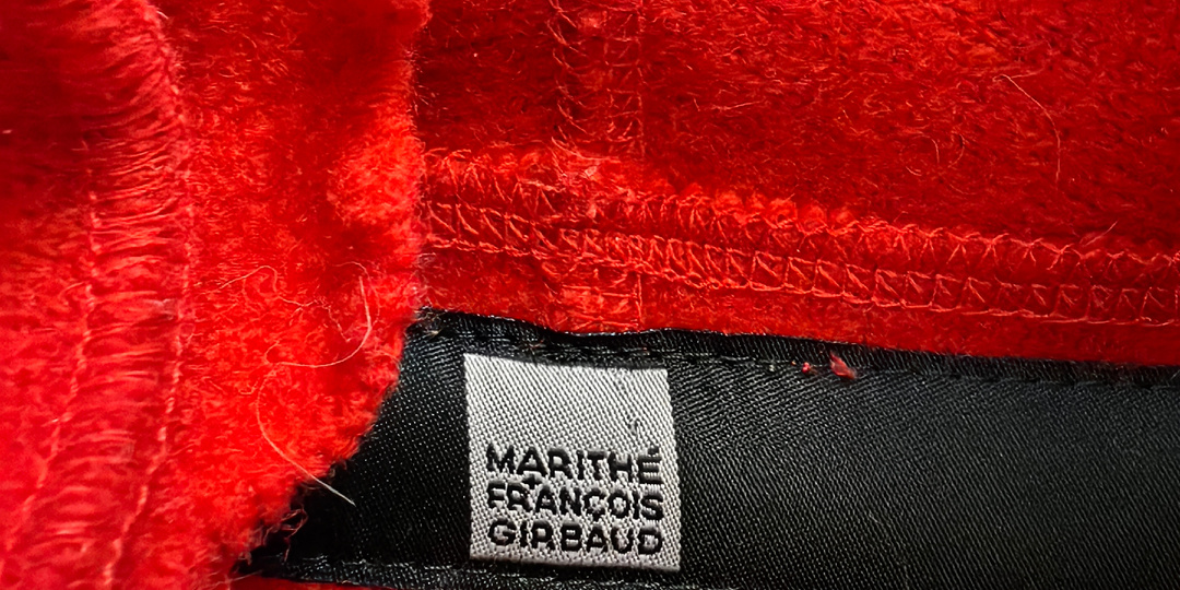 Что можно увидеть и купить в секонд хенде.