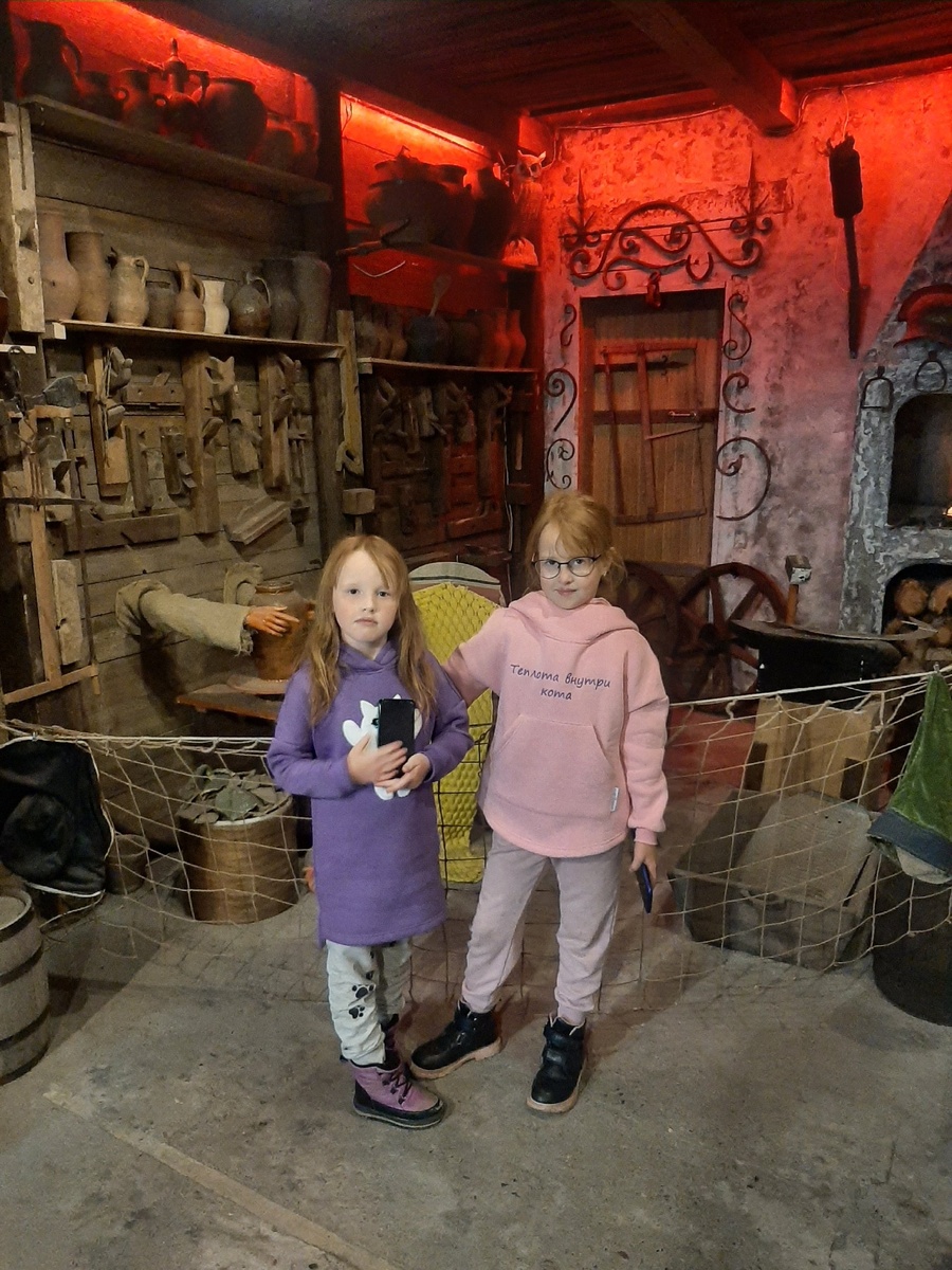 Спицы вяжут плед