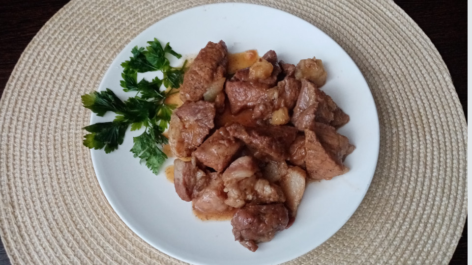 Свинина жареная на сковороде