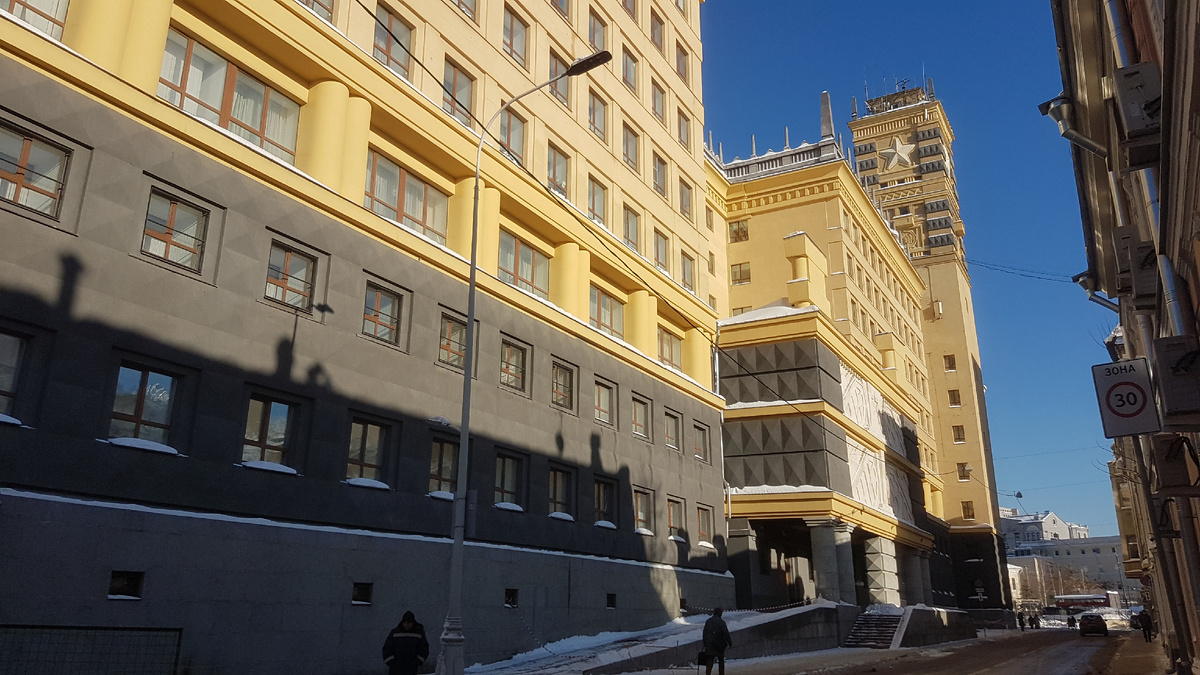 Все фото в публикации - Москва, Гоголевский бульвар, Колымажный переулок, 14. 05.02.2026г. Фото автора канала 