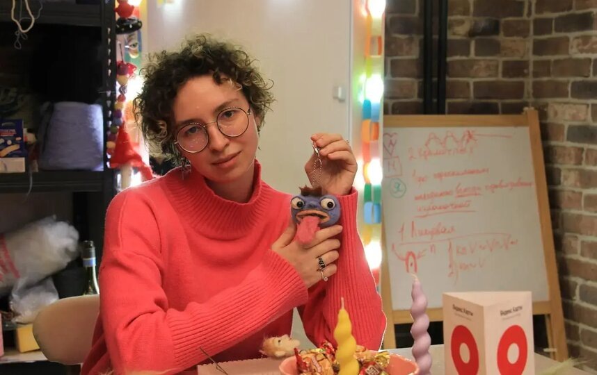    По словам Ольги, можно выбрать любой образ, пришедший в голову. На бывших концентрироваться необязательно.Евгений Шлапаков / Газета Metro