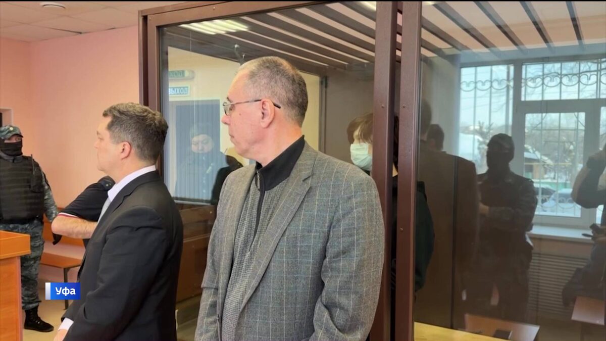    Напавшего на уфимскую гимназию девятиклассника отправили под домашний арест до 3 апреля
