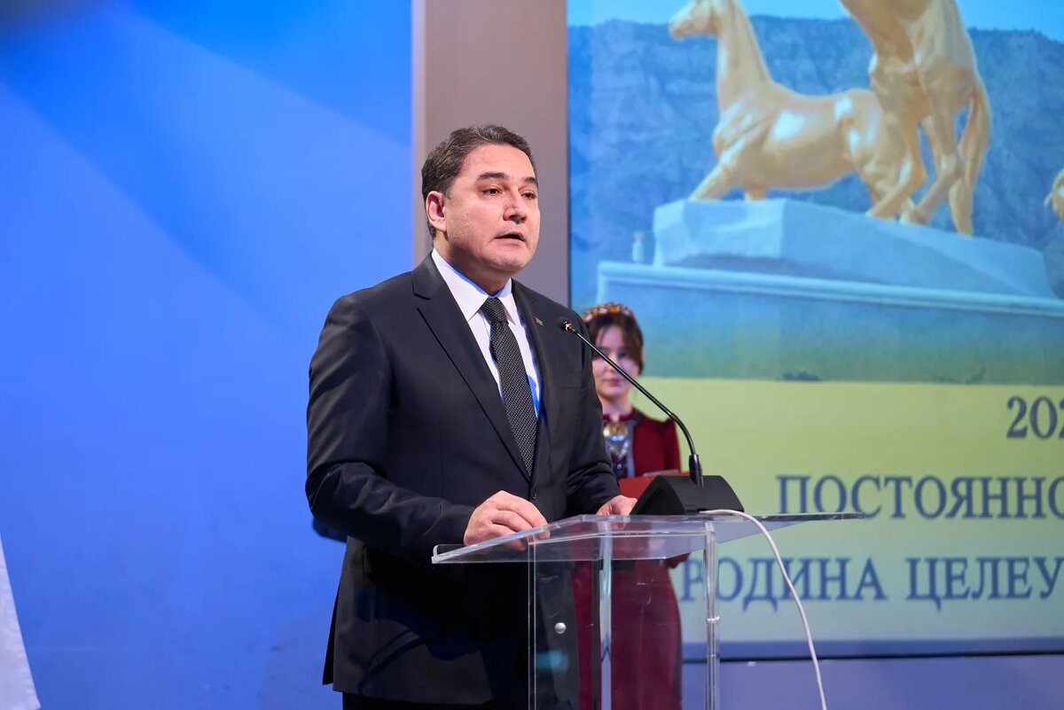    Цветокоррекция оригинального изображения была произведена с использованием ИИ "Ниязов 2.0"