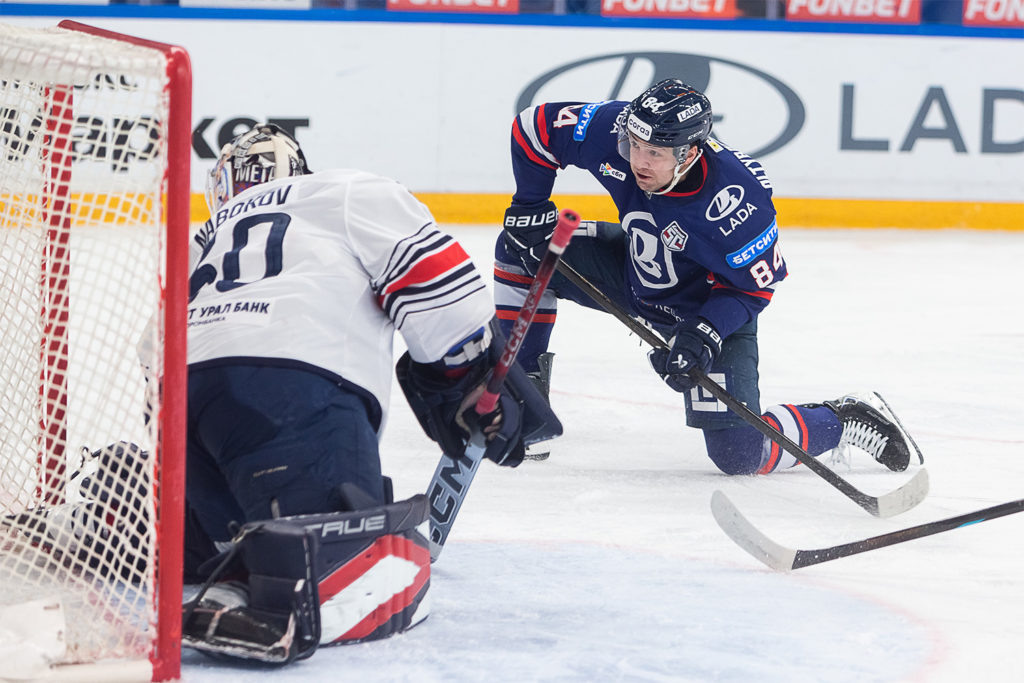 Фото ХК «Лада» .