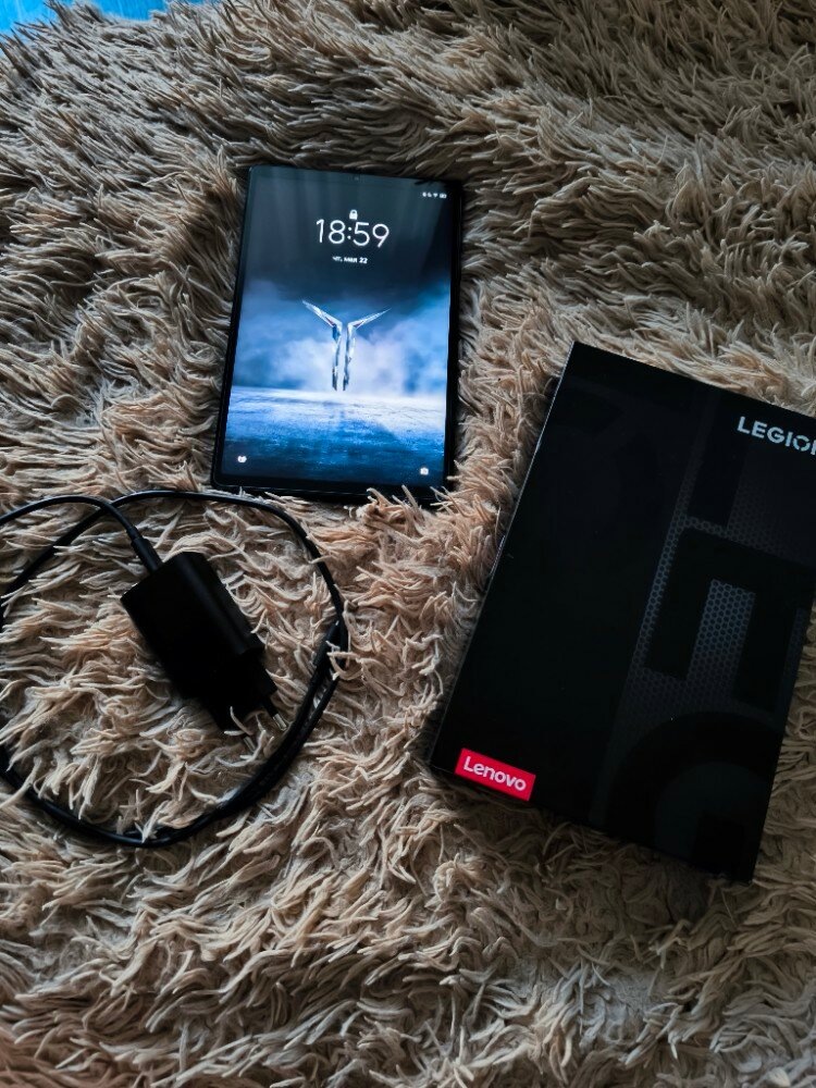 Игровой планшет Lenovo LEGION Y700 2025 WI-Fi 16/512ГБ, SnapDragon Gen 3