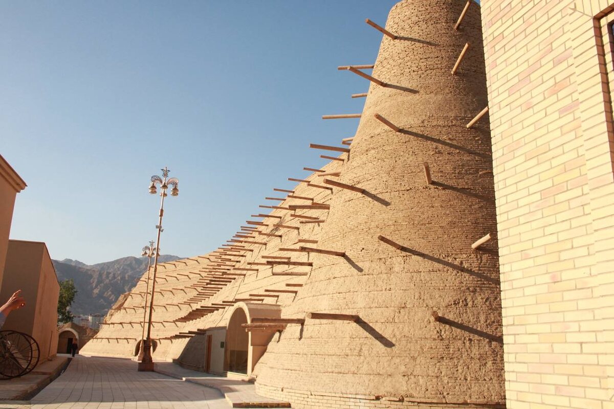 Худжандская крепость
Фото Asia-Plus