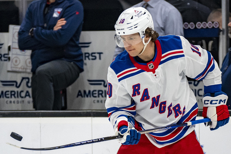     Артемий Панарин перешел из "Рейнджерс" в "Лос-Анджелес" / фото: AP