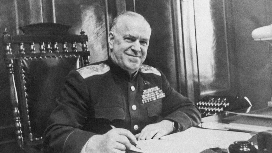 Маршал и трофеи: как Сталин искал крамолу в доме Жукова и нашёл немецкие ковры
